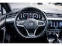 Volkswagen Passat Variant 1.5 TSI Elegance Business R | Achteruitrijcamera | Elektrisch glazen panorama-dak | R-Line exterieur