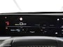 Peugeot E-3008 GT 73 kWh 210 pk Warmtepomp Panoramaschuifdak 360''camera