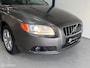 Volvo V70 2.5FT Momentum AUTOMAAT / TREKHAAK