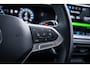Volkswagen Tayron 1.5 eHybrid Life Edition | Achteruitrijcamera | Trekhaak elektrisch uitklapbaar | Voorstoelen verwarmd