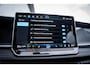 Volkswagen Tayron 1.5 eHybrid Life Edition | Achteruitrijcamera | Trekhaak elektrisch uitklapbaar | Voorstoelen verwarmd