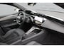 Peugeot e-308 SW GT 54 kWh | Nieuw model | Fase 3 laden | SOH 98% | Massage | Stoelverwarming | Navigatie | Camera | Origineel NL auto |