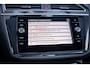Volkswagen Tiguan 1.5 TSI R-Line Business+ | Achteruitrijcamera | Afneembare trekhaak | Elektrisch bedienbare achterklep met sensorsturing