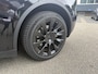 Tesla Model Y Long Range AWD 75 kWh VAN: 38.900,- VOOR: 35.877,- UW HERFSTVOORDEEL: 3.023,-|SOH 92%| ORIGINEEL NED. NAP| 1STE EIGENAAR!| FABRIEKSGARANTIE OP ACCU & AANDRIJFLIJN TOT 2031 OF 192.000 KM| BTW VERREKENBAAR|