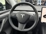 Tesla Model Y Long Range AWD 75 kWh VAN: 38.900,- VOOR: 35.877,- UW HERFSTVOORDEEL: 3.023,-|SOH 92%| ORIGINEEL NED. NAP| 1STE EIGENAAR!| FABRIEKSGARANTIE OP ACCU & AANDRIJFLIJN TOT 2031 OF 192.000 KM| BTW VERREKENBAAR|