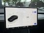 Tesla Model Y Long Range AWD 75 kWh VAN: 38.900,- VOOR: 35.877,- UW HERFSTVOORDEEL: 3.023,-|SOH 92%| ORIGINEEL NED. NAP| 1STE EIGENAAR!| FABRIEKSGARANTIE OP ACCU & AANDRIJFLIJN TOT 2031 OF 192.000 KM| BTW VERREKENBAAR|