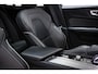 Volvo V60 2.0 B4 Ultimate Dark | PANORAMADAK | HEAD UP | STANDKACHEL | ACHTERBANKVERWARMING | 360 CAMERA | 20"
