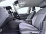 Volkswagen Golf 1.5 eHybrid Life Edition | Trekhaak | Camera | Side Assist | ACC | Stuur-/Stoelverwarming | Carplay | Spiegelpakket | 17'' |
