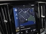 Volvo V60 2.0 T6 Twin Engine AWD R-Design 340Pk Automaat (PANORAMADAK, APPLE CARPLAY, HARMAN/KARDON, CAMERA, STOELVERWARMING, MEMORY SEATS, GETINT GLAS, NIEUWE APK, NIEUWSTAAT)