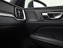 Volvo V60 2.0 T6 Twin Engine AWD R-Design 340Pk Automaat (PANORAMADAK, APPLE CARPLAY, HARMAN/KARDON, CAMERA, STOELVERWARMING, MEMORY SEATS, GETINT GLAS, NIEUWE APK, NIEUWSTAAT)