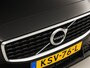 Volvo V60 2.0 T6 Twin Engine AWD R-Design 340Pk Automaat (PANORAMADAK, APPLE CARPLAY, HARMAN/KARDON, CAMERA, STOELVERWARMING, MEMORY SEATS, GETINT GLAS, NIEUWE APK, NIEUWSTAAT)