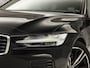 Volvo V60 2.0 T6 Twin Engine AWD R-Design 340Pk Automaat (PANORAMADAK, APPLE CARPLAY, HARMAN/KARDON, CAMERA, STOELVERWARMING, MEMORY SEATS, GETINT GLAS, NIEUWE APK, NIEUWSTAAT)