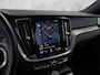 Volvo V60 2.0 T6 Twin Engine AWD R-Design 340Pk Automaat (PANORAMADAK, APPLE CARPLAY, HARMAN/KARDON, CAMERA, STOELVERWARMING, MEMORY SEATS, GETINT GLAS, NIEUWE APK, NIEUWSTAAT)
