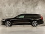 Volvo V60 2.0 T6 Twin Engine AWD R-Design 340Pk Automaat (PANORAMADAK, APPLE CARPLAY, HARMAN/KARDON, CAMERA, STOELVERWARMING, MEMORY SEATS, GETINT GLAS, NIEUWE APK, NIEUWSTAAT)