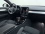 Volvo XC40 B4 211pk Plus Dark / 20'' / Panoramadak / 360 Camera / Pixel Koplampen / Trekhaak / Getint glas / Elektr. Stoelen / Harman&Kardon Audio /