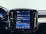 Volvo XC40 B4 211pk Plus Dark / 20'' / Panoramadak / 360 Camera / Pixel Koplampen / Trekhaak / Getint glas / Elektr. Stoelen / Harman&Kardon Audio /