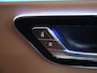 Mercedes-Benz E-klasse 300 e AMG Line | Night | Panoramadak | Achteruitrijcamera | Stoelverwarming |