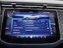 Mercedes-Benz E-klasse 300 e AMG Line | Night | Panoramadak | Achteruitrijcamera | Stoelverwarming |