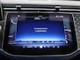 Mercedes-Benz E-klasse 300 e AMG Line | Night | Panoramadak | Achteruitrijcamera | Stoelverwarming |