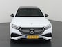 Mercedes-Benz E-klasse 300 e AMG Line | Night | Panoramadak | Achteruitrijcamera | Stoelverwarming |