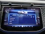 Mercedes-Benz E-klasse 300 e AMG Line | Night | Panoramadak | Achteruitrijcamera | Stoelverwarming |