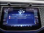 Mercedes-Benz E-klasse 300 e AMG Line | Night | Panoramadak | Achteruitrijcamera | Stoelverwarming |
