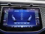 Mercedes-Benz E-klasse 300 e AMG Line | Night | Panoramadak | Achteruitrijcamera | Stoelverwarming |