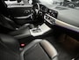 BMW 3-Serie 320i M-sport Head Up Leer Navi PDC Virtual 20'' LM velgen Climate voor en achter Matrix