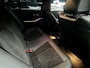 BMW 3-Serie 320i M-sport Head Up Leer Navi PDC Virtual 20'' LM velgen Climate voor en achter Matrix