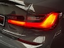 BMW 3-Serie 320i M-sport Head Up Leer Navi PDC Virtual 20'' LM velgen Climate voor en achter Matrix