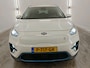 Kia Niro EV E-Niro 64 kWh 204pk ExecutiveLine | SOH 98% | Schuifdak | Warmtepomp | Stuur- Stoelverwarming | Leder | CarPlay | JBL Audio