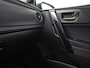 Toyota Auris 1.8 Hybrid Sport Automaat (NAVIGATIE, CAMERA, CRUISE, SPORTSTOELEN, KEYLESS, LM VELGEN, NIEUWSTAAT)