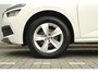 Skoda Kamiq 1.0 TSI 110pk Ambition | Trekhaak Wegklapbaar | Apple Carplay / Android Auto | Airco | Cruise Control