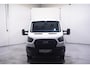 Ford Transit 2.0 TDCI 130 pk Bakwagen met Laadklep Airco Cruise Control, Lane Assist, LxBxH 420x200x210 cm, 3-Zits