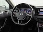 Volkswagen Polo 1.0 TSI Sportline Automaat (VIRTUAL COCKPIT, APPLE CARPLAY, GROOT NAVI, CLIMATE, CAMERA, STOELVERWARMING, SPORTSTOELEN, GETINT GLAS, KEYLESS START, ADAPTIVE CRUISE, NIEUWSTAAT)