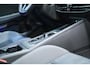 Volkswagen Golf 1.0 eTSI Life | Memory | Keyless | Stoelverwarming | 18" Velgen | LED Plus
