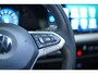 Volkswagen Golf 1.0 eTSI Life | Memory | Keyless | Stoelverwarming | 18" Velgen | LED Plus