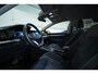 Volkswagen Golf 1.0 eTSI Life | Memory | Keyless | Stoelverwarming | 18" Velgen | LED Plus