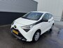 Toyota Aygo 1.0 VVT-i x-fun Nederlandse auto, airconditioning, neerklapbare achterbank, centrale deurvergrendeling met afstandsbediening, nette auto!