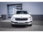 Skoda Karoq 1.5 TSI ACT Business Edition | Achteruitrijcamera | Lichtmetalen velgen 17" | Trekhaak uitklapbaar