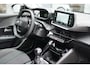 Peugeot 208 1.2 PureTech Allure Pack + CAMERA / 3D COCKPIT / STOELVERWARMING / APPLE CARPLAY / TREKHAAK