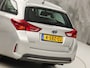 Toyota Auris Touring Sports 1.8 Hybrid Sport Automaat (NAVIGATIE, CLIMATE, CAMERA, SPORTSTOELEN, CRUISE, NIEUWE APK, NIEUWSTAAT)