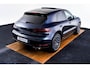 Porsche Macan 2.0 Panoramadak - Luchtvering - Privacybeglazing - Porsche Entry & Drive - Stoelverwarming voorin - Comfort Memory - Stuurwielverwarming - SportDesign dorpelbekledingen -