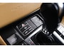 Porsche Macan 2.0 Panoramadak - Luchtvering - Privacybeglazing - Porsche Entry & Drive - Stoelverwarming voorin - Comfort Memory - Stuurwielverwarming - SportDesign dorpelbekledingen -