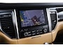 Porsche Macan 2.0 Panoramadak - Luchtvering - Privacybeglazing - Porsche Entry & Drive - Stoelverwarming voorin - Comfort Memory - Stuurwielverwarming - SportDesign dorpelbekledingen -