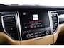 Porsche Macan 2.0 Panoramadak - Luchtvering - Privacybeglazing - Porsche Entry & Drive - Stoelverwarming voorin - Comfort Memory - Stuurwielverwarming - SportDesign dorpelbekledingen -