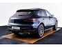Porsche Macan 2.0 Panoramadak - Luchtvering - Privacybeglazing - Porsche Entry & Drive - Stoelverwarming voorin - Comfort Memory - Stuurwielverwarming - SportDesign dorpelbekledingen -