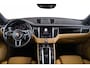 Porsche Macan 2.0 Panoramadak - Luchtvering - Privacybeglazing - Porsche Entry & Drive - Stoelverwarming voorin - Comfort Memory - Stuurwielverwarming - SportDesign dorpelbekledingen -