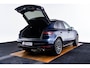 Porsche Macan 2.0 Panoramadak - Luchtvering - Privacybeglazing - Porsche Entry & Drive - Stoelverwarming voorin - Comfort Memory - Stuurwielverwarming - SportDesign dorpelbekledingen -