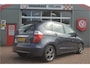 Honda FR-V 1.7i nw. distributie 6 pers. nw. apk. goed en mooi.